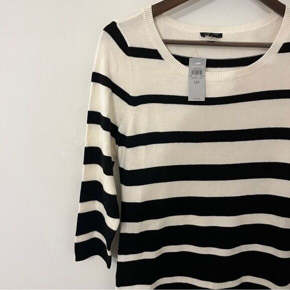 NWT Ann Taylor Sweater dress size petite, medium - Picture 3 of 8